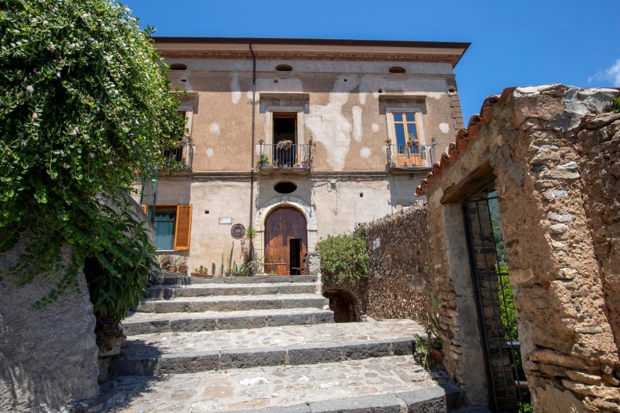 La Casa Sul Blu Albergo Diffuso Пишотта Экстерьер фото