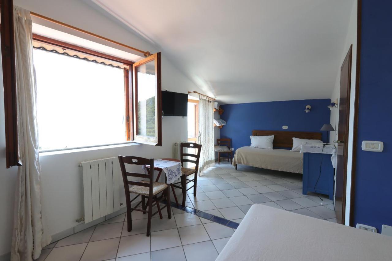 La Casa Sul Blu Albergo Diffuso Пишотта Экстерьер фото
