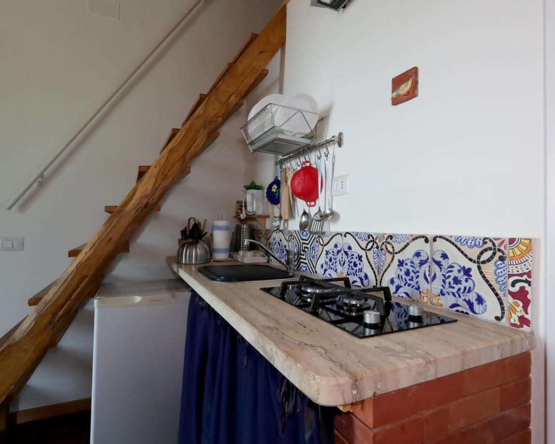 La Casa Sul Blu Albergo Diffuso Пишотта Экстерьер фото