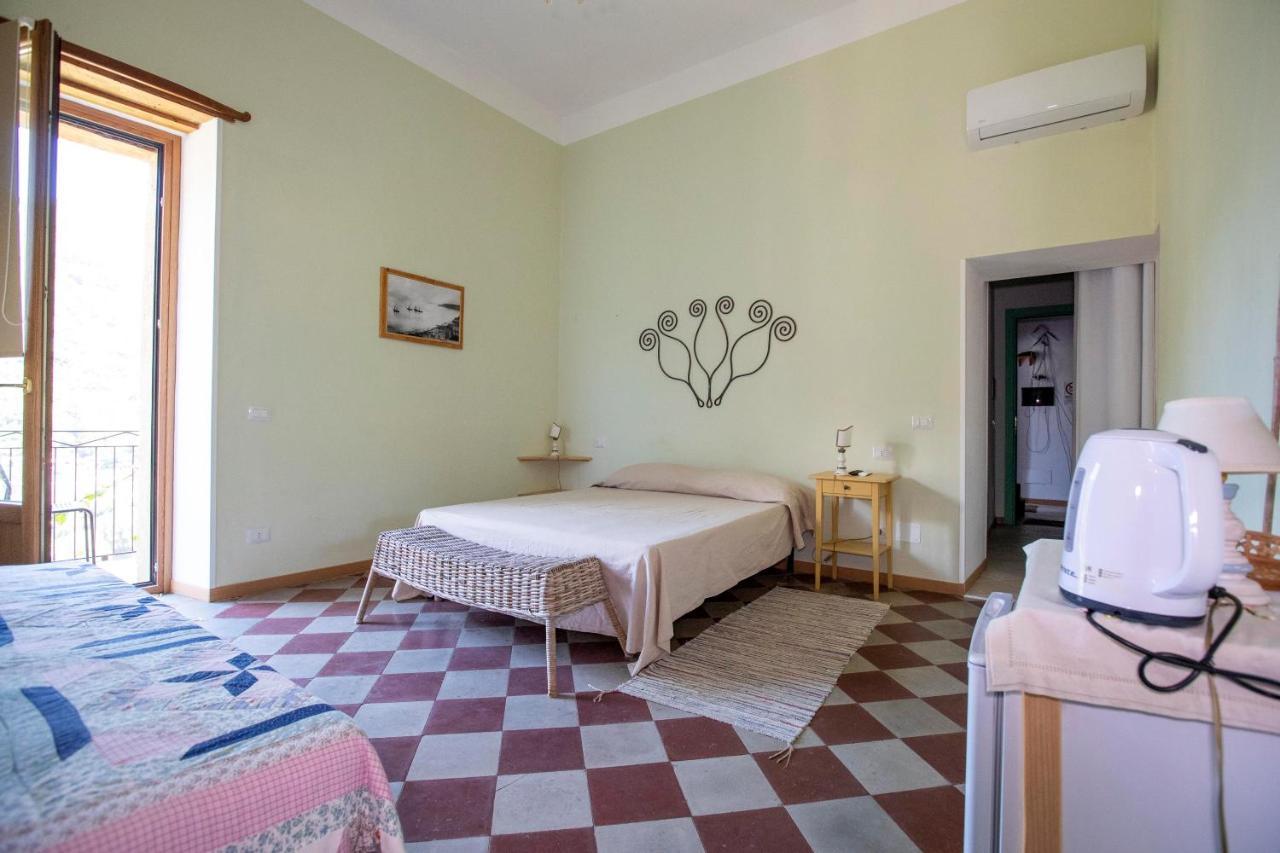 La Casa Sul Blu Albergo Diffuso Пишотта Экстерьер фото