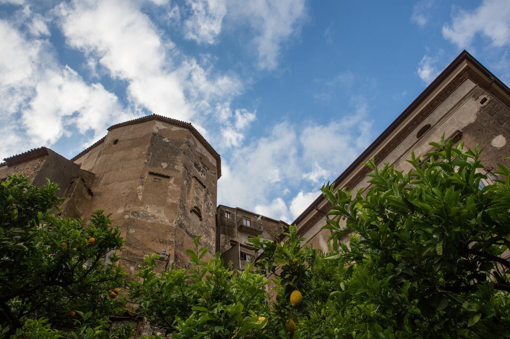 La Casa Sul Blu Albergo Diffuso Пишотта Экстерьер фото